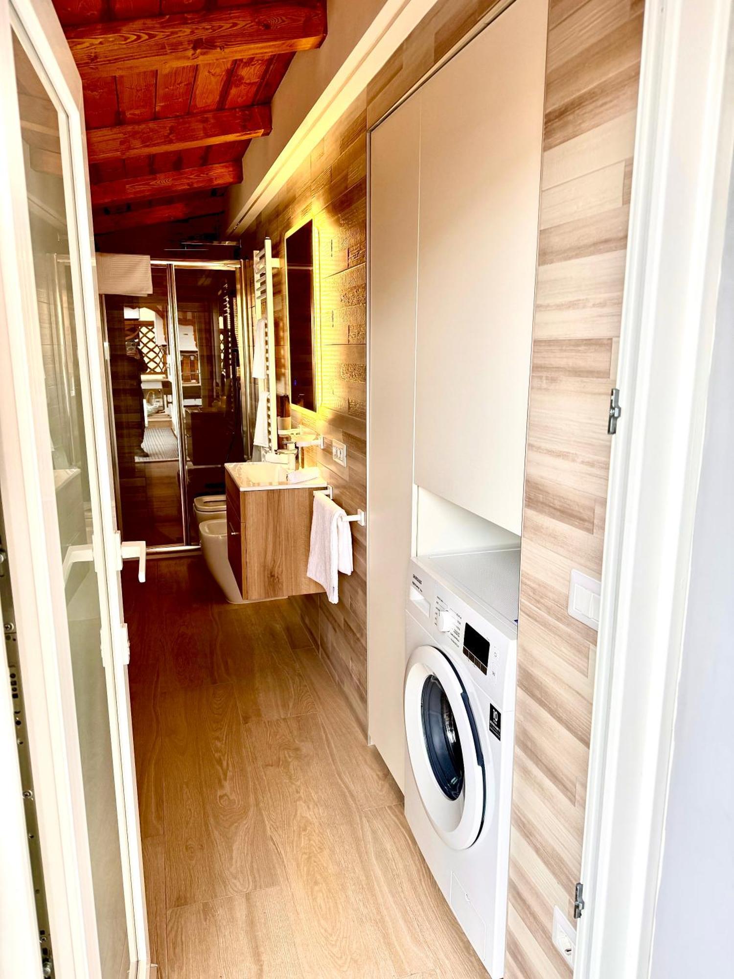 Luxury Apartment Togliatti Rome Buitenkant foto